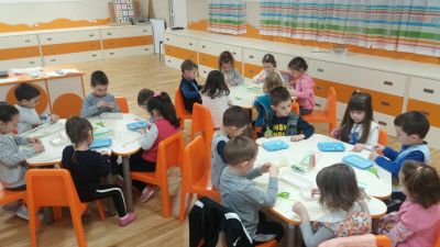Звездички_18 март_Ден на рециклирането - ДГ №7 Снежанка - Търговище